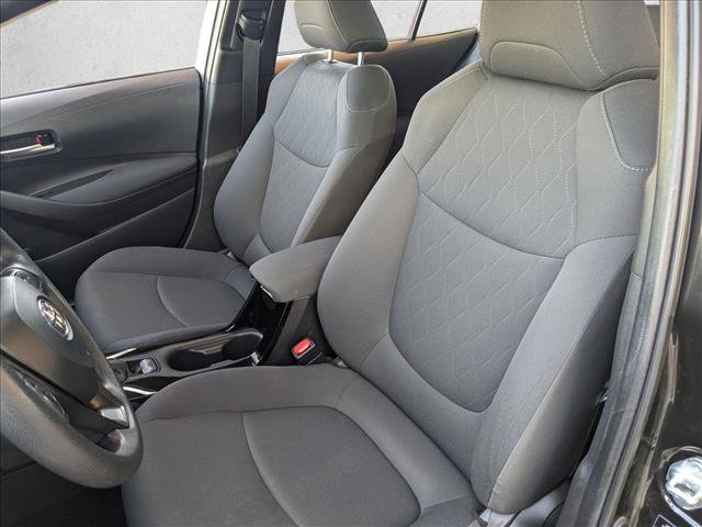 Used 2021 Toyota Corolla LE image 16