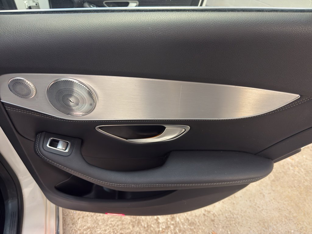 Used 2015 Mercedes-Benz C 300 4MATIC Sedan image 25