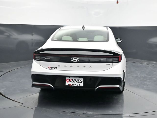 Used 2025 Hyundai Sonata SEL FWD image 8