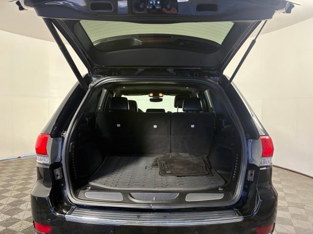 Certified 2017 Jeep Grand Cherokee Limited AWD/4WD image 9