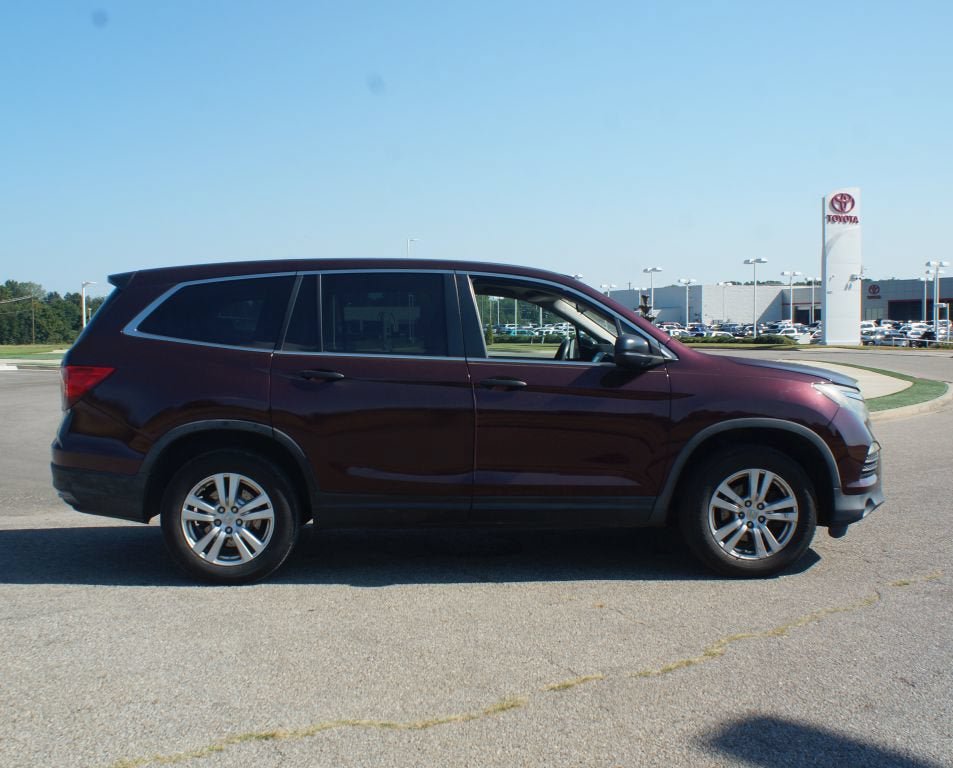 Used 2016 Honda Pilot LX image 14
