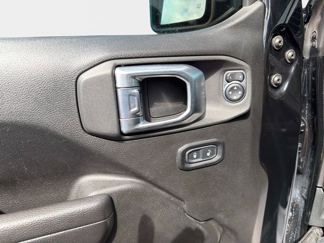 Used 2022 Jeep Wrangler Unlimited Rubicon image 18