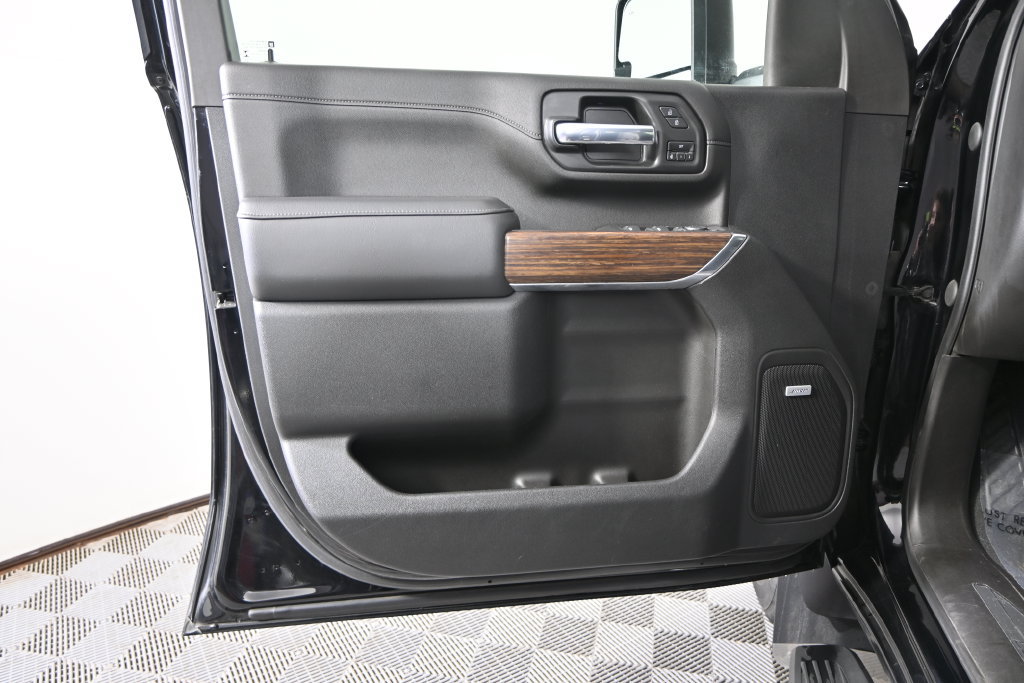 Used 2021 Chevrolet Silverado 3500 High Country w/ Snow Plow Prep/Camper Package AWD/4WD image 19