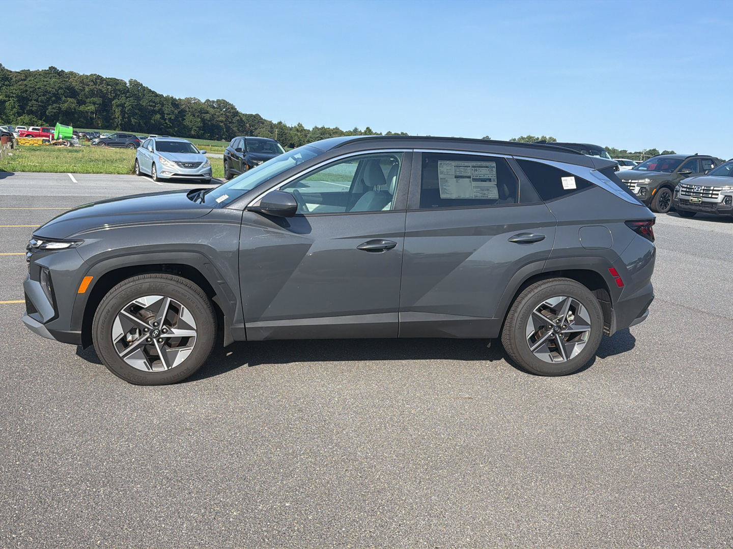 Used 2026 Hyundai Tucson SEL AWD/4WD image 2