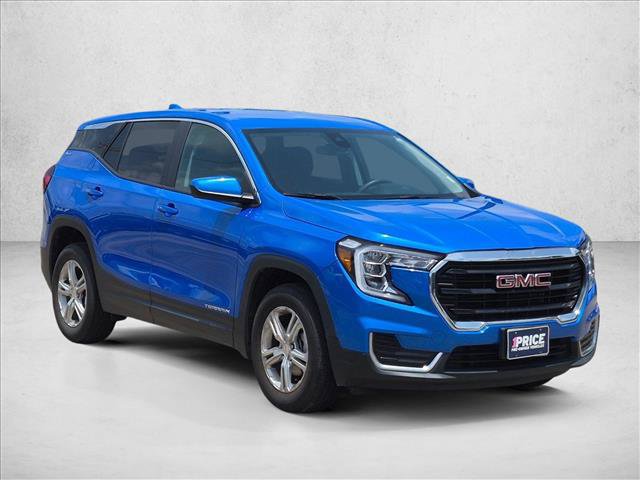 Used 2024 GMC Terrain SLE AWD/4WD image 3