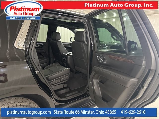 Used 2022 Chevrolet Tahoe LT w/ Luxury Package AWD/4WD image 31