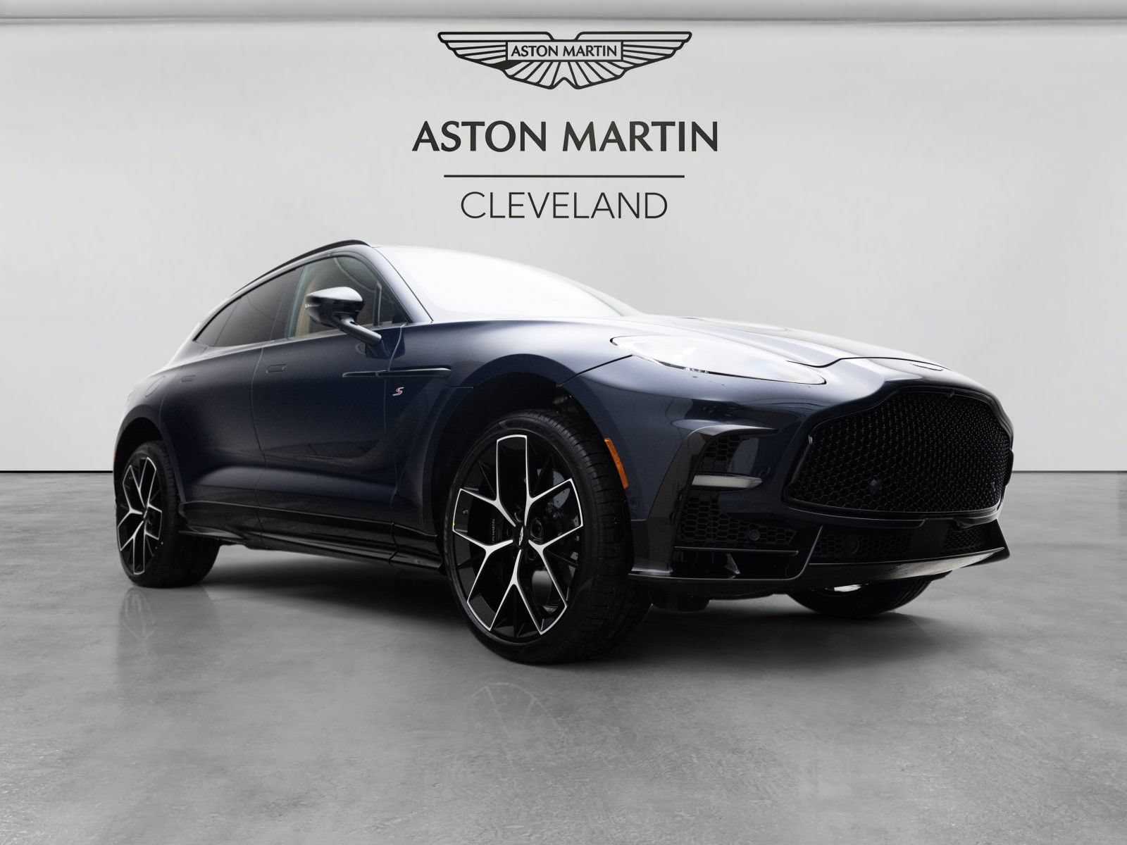 New 2026 Aston Martin DBX S AWD/4WD image 20