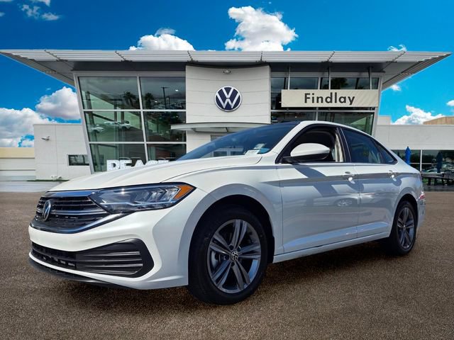 Certified 2023 Volkswagen Jetta SE w/ Panoramic Sunroof Package FWD image 2