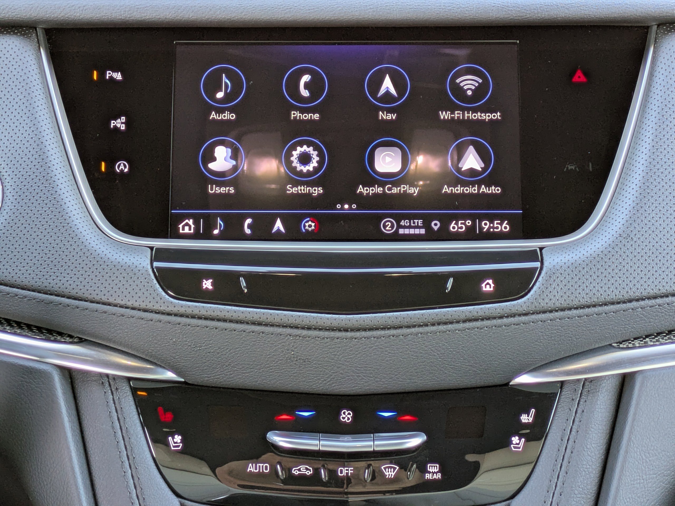 Certified 2025 Cadillac XT5 Sportv w/ Technology Package image 16