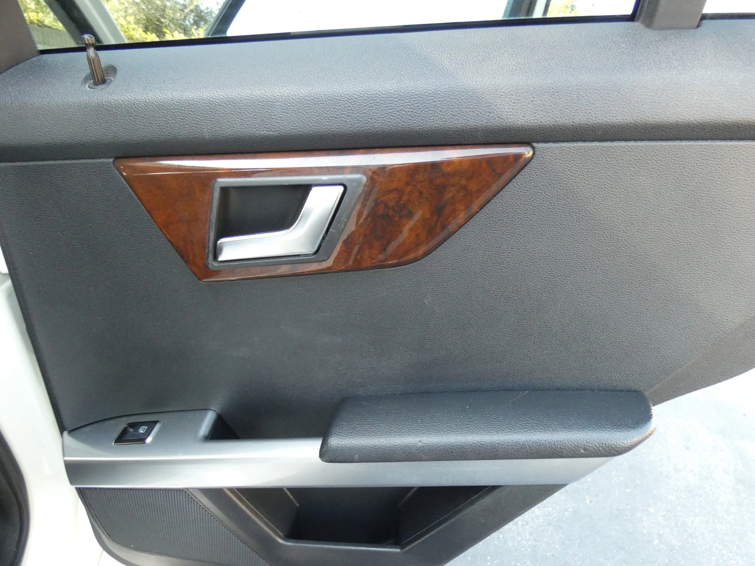 Used 2012 Mercedes-Benz GLK 350 2WD image 44