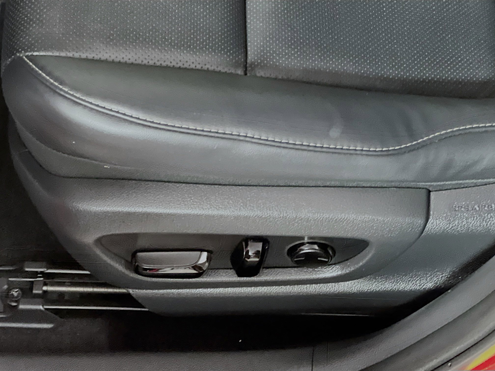 Used 2024 Lexus UX 250h 250h Premium image 16