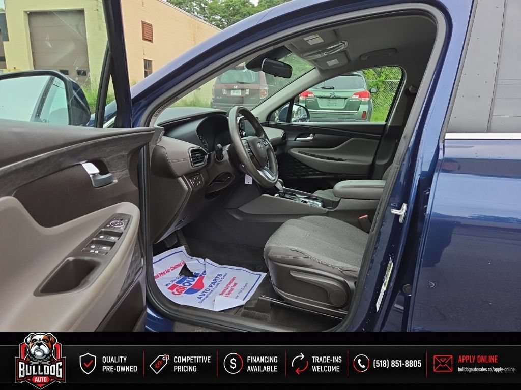 Used 2019 Hyundai Santa Fe SE AWD/4WD image 9