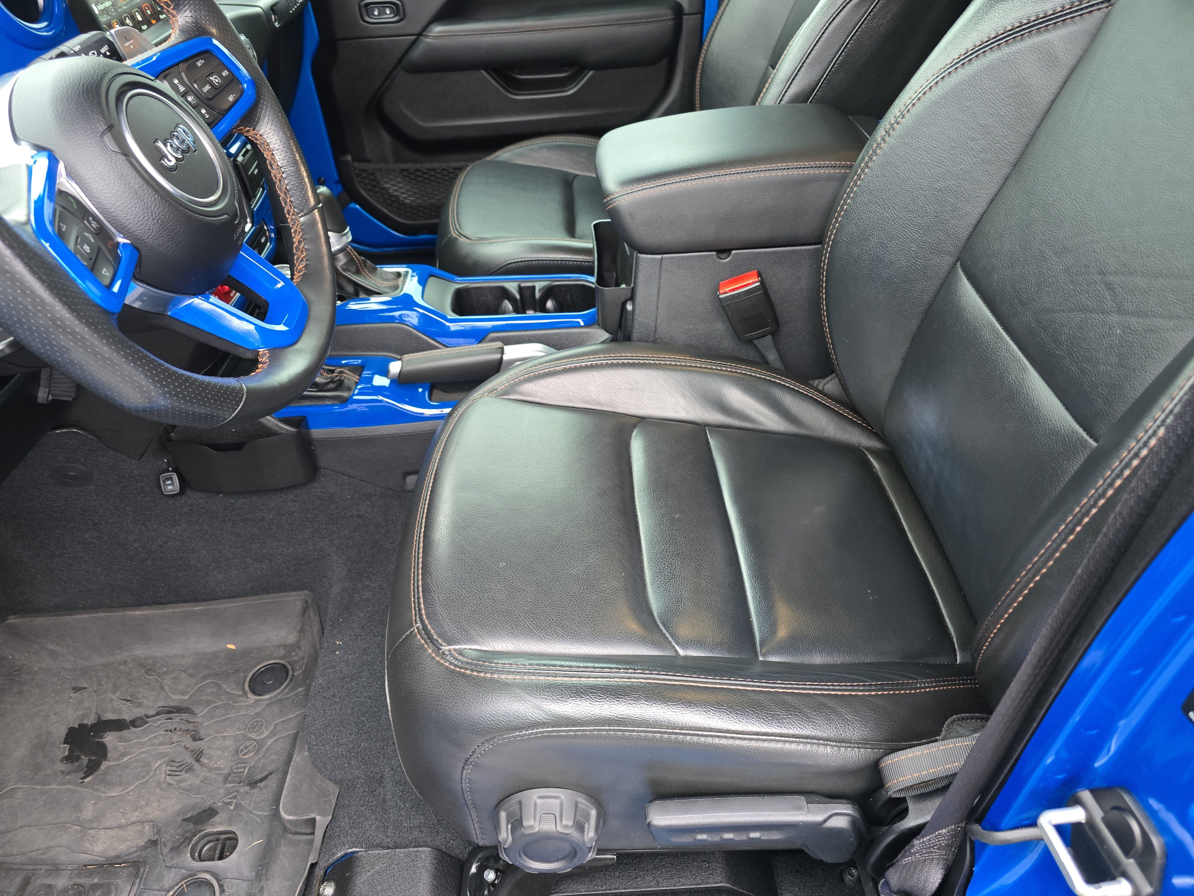 Used 2022 Jeep Wrangler Unlimited Rubicon w/ Trailer Tow Package image 22