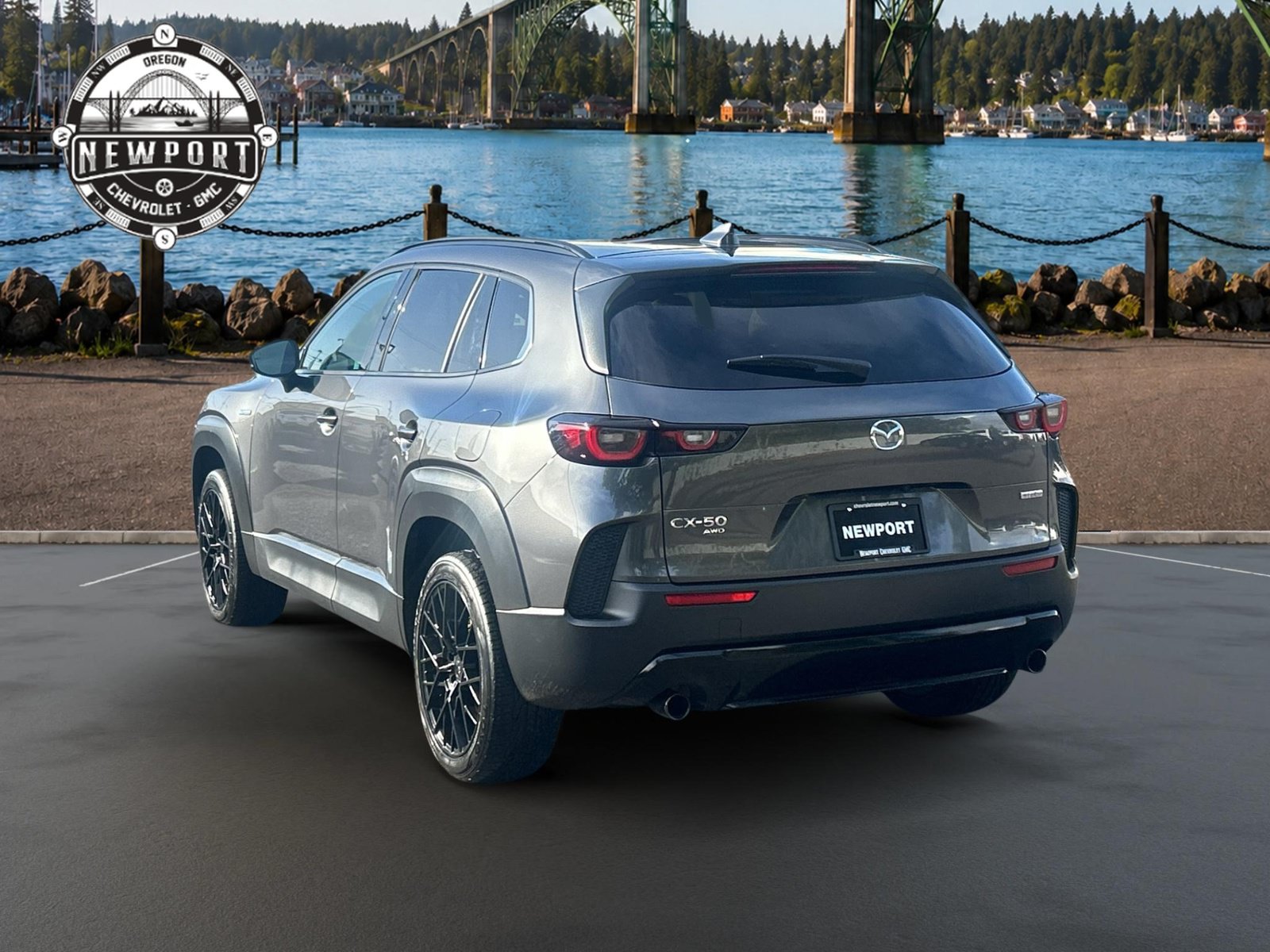 Used 2025 MAZDA CX-50 AWD 2.5 Hybrid w/ Premium Pkg image 7