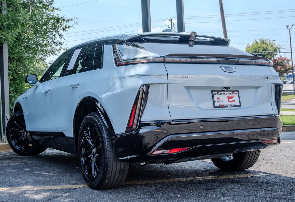 Used 2024 Cadillac Lyriq Sport AWD/4WD image 23