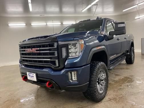 Used 2022 GMC Sierra 2500 AT4 w/ Gooseneck/5TH Wheel Package AWD/4WD image 6