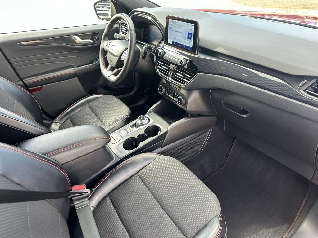 Used 2023 Ford Escape ST-Line AWD/4WD image 29