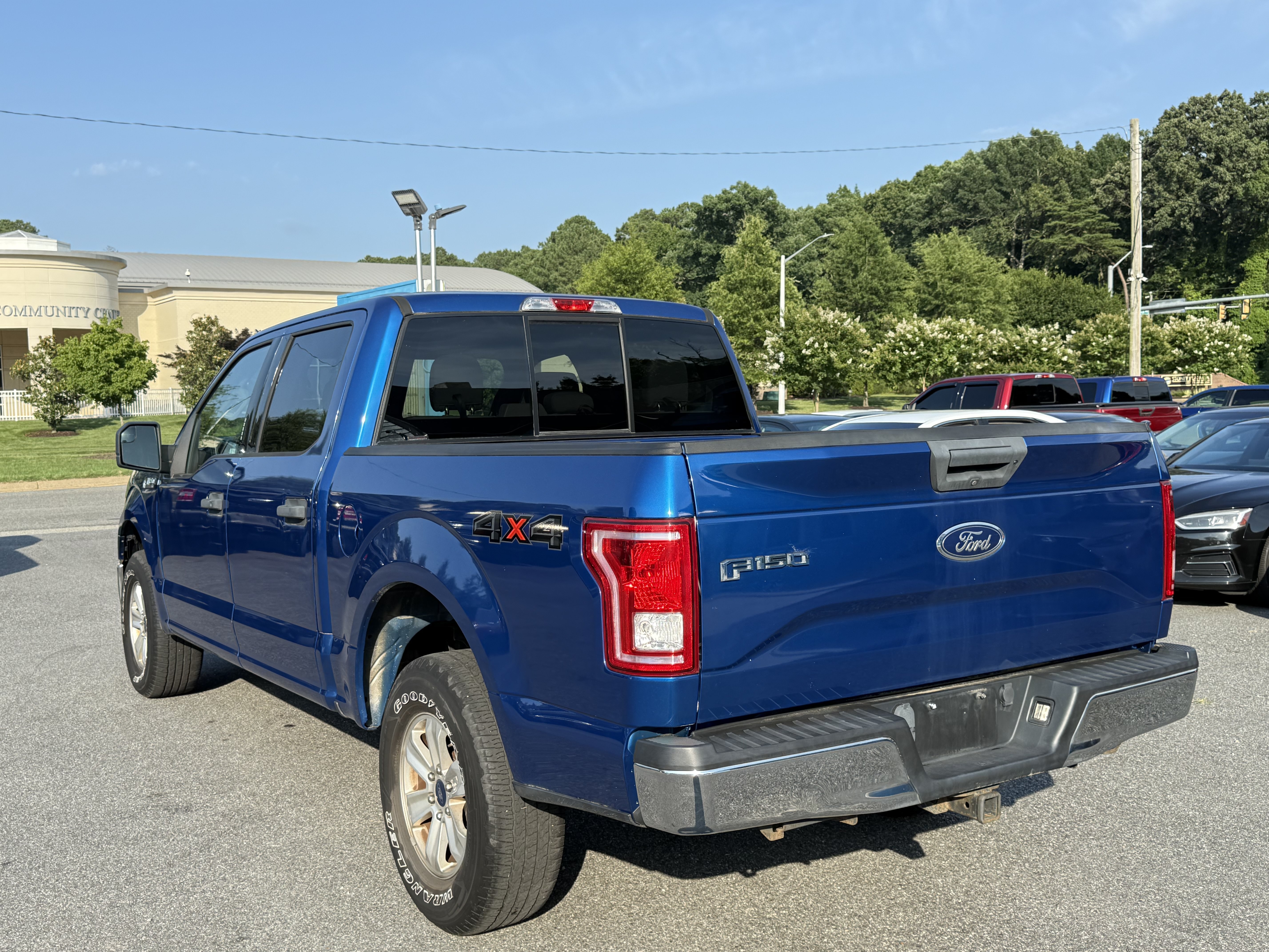 Used 2017 Ford F150 XLT w/ Trailer Tow Package AWD/4WD image 8