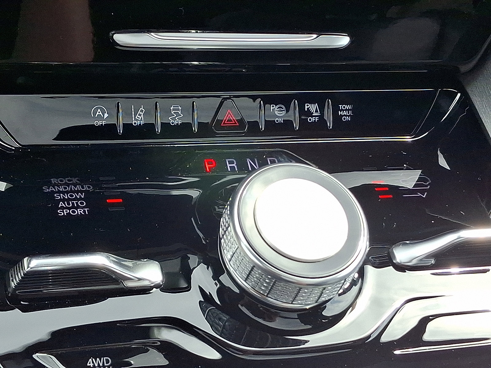 New 2025 Jeep Wagoneer Series II image 12