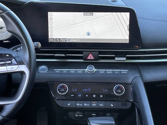 Used 2024 Hyundai Elantra SEL w/ Convenience Package FWD image 15