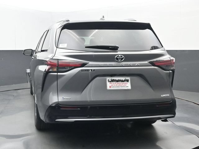 New 2026 Toyota Sienna Limited FWD image 19