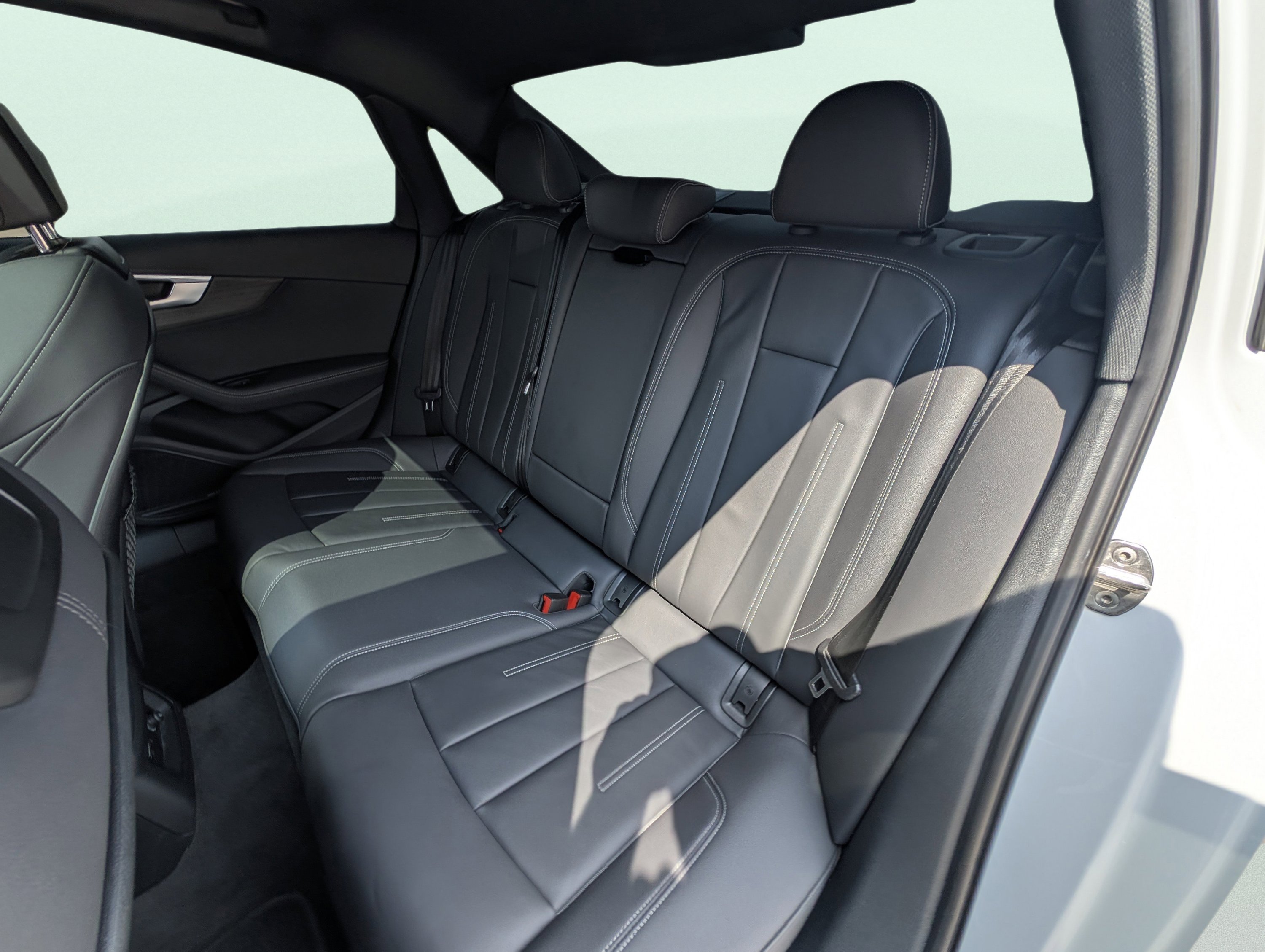 Used 2024 Audi A4 2.0T Premium Plus image 28