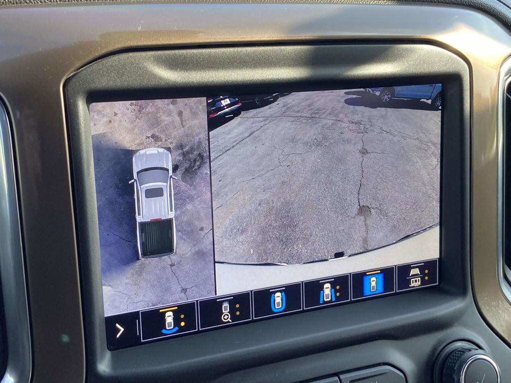 Used 2021 Chevrolet Silverado 1500 High Country w/ Technology Package image 27