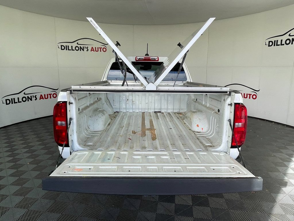 Used 2022 Chevrolet Colorado LT w/ Fleet Safety Package RWD image 6
