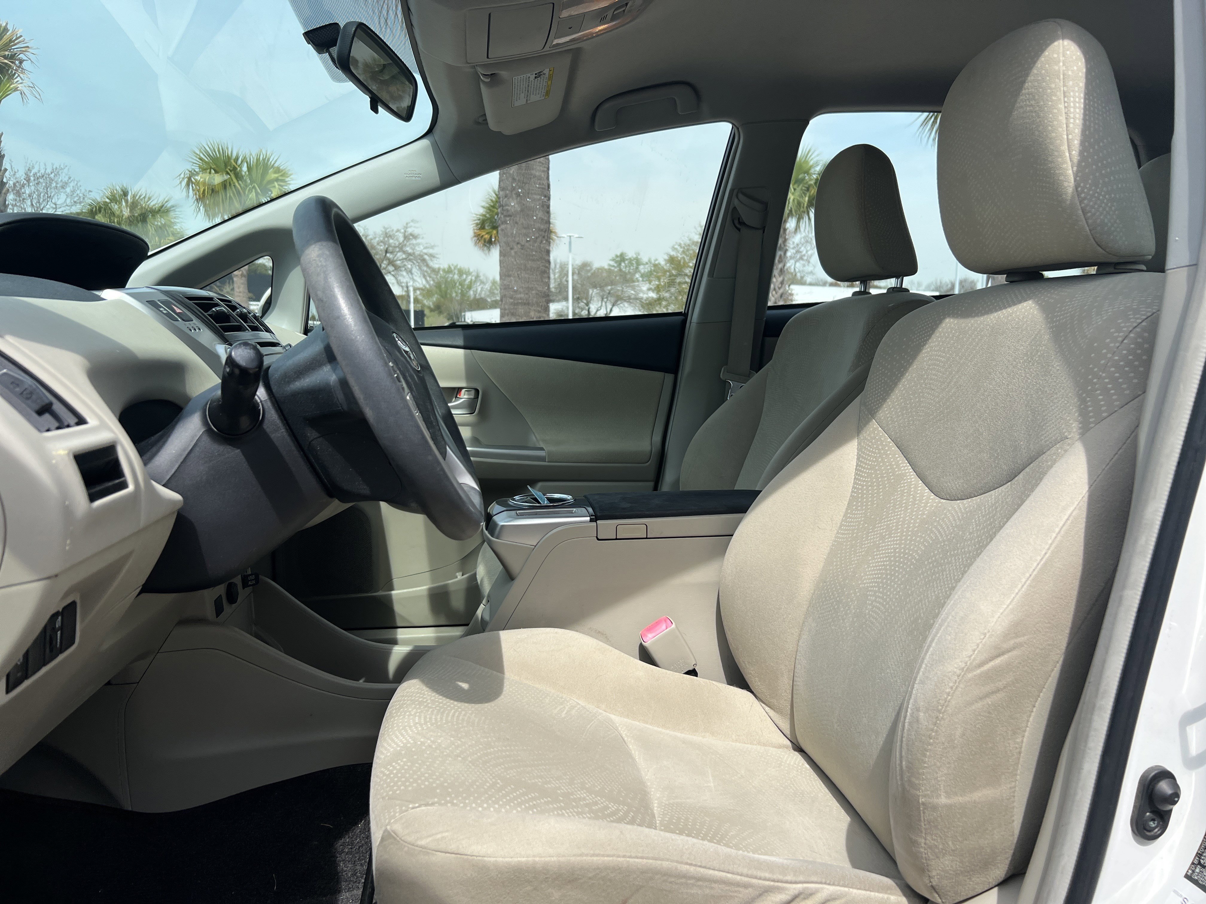 Used 2012 Toyota Prius V Three image 16