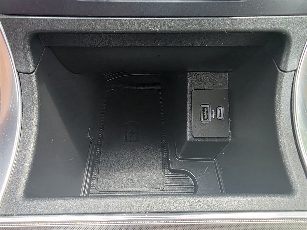 Used 2022 Ford Edge Titanium AWD/4WD image 28