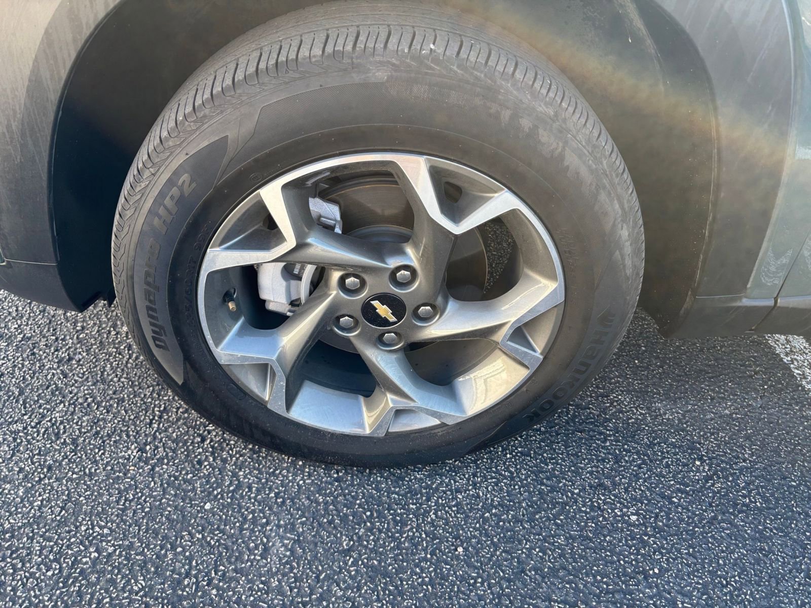 Used 2025 Chevrolet Trax LT image 23