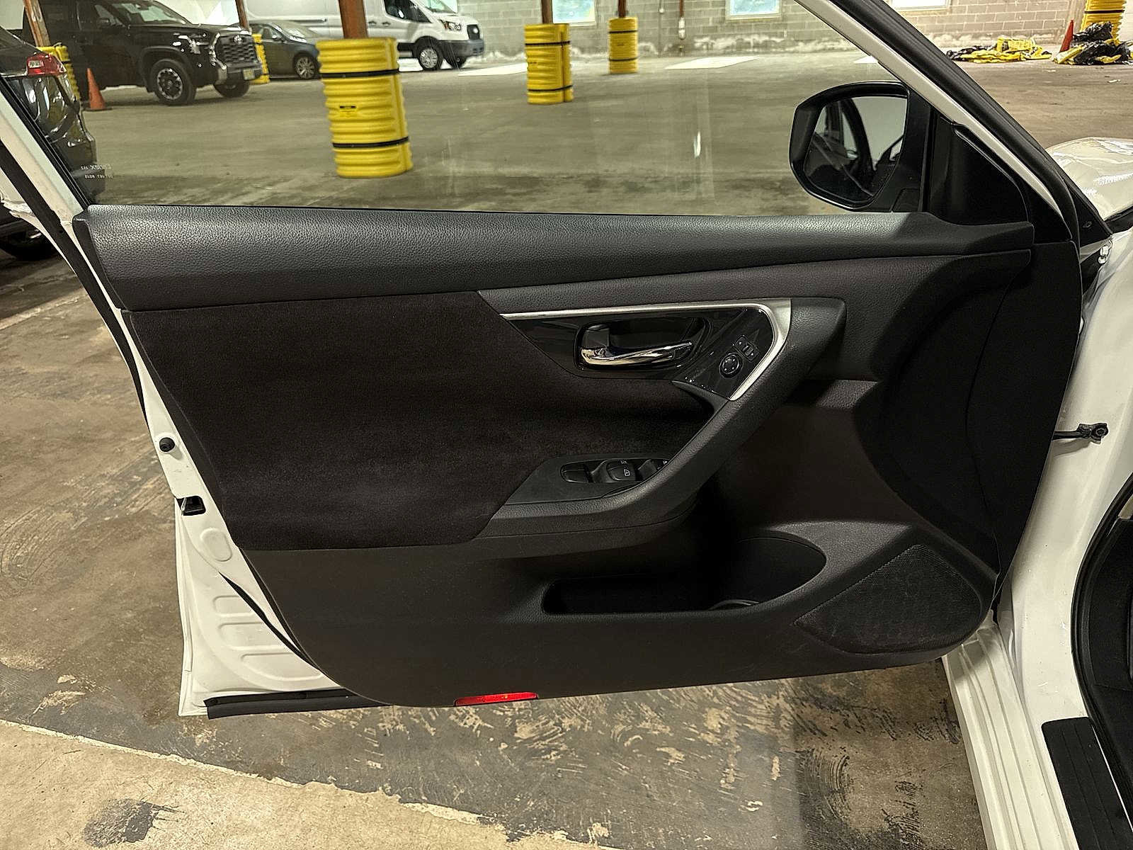 Used 2013 Nissan Altima 2.5 SV w/ 2.5SV Convenience Pkg FWD image 30