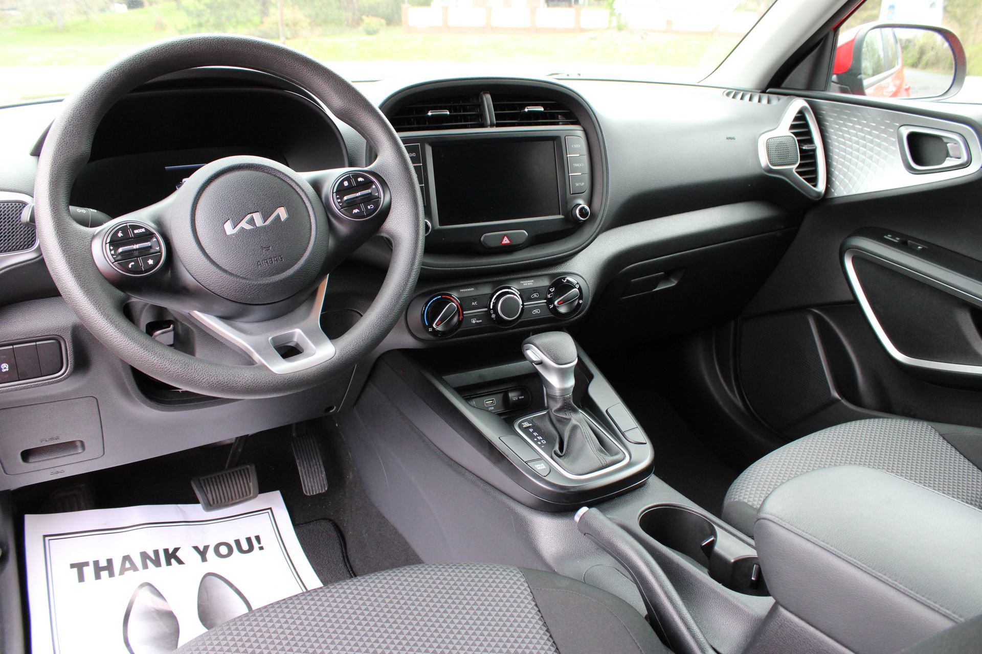 Used 2024 Kia Soul LX w/ Option Group 015 image 18