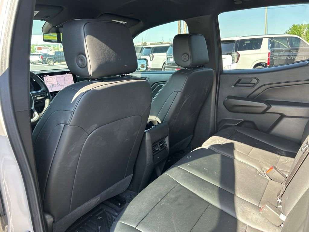 Used 2026 Chevrolet Colorado Trail Boss AWD/4WD image 33