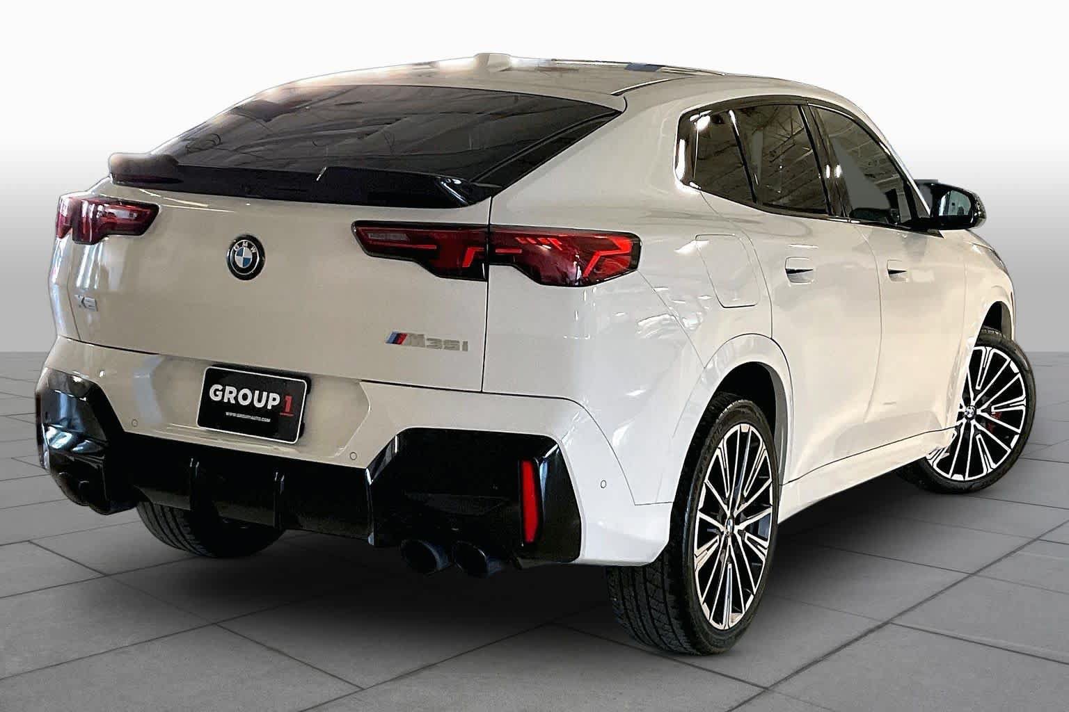 Used 2026 BMW X2 M35i AWD/4WD image 12