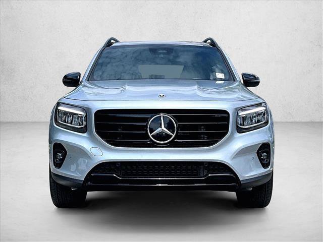 Used 2026 Mercedes-Benz GLB 250 image 3