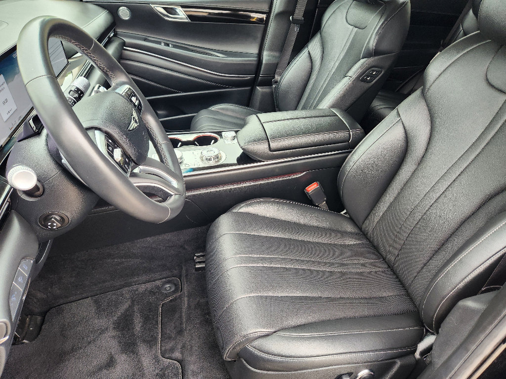 Used 2025 Genesis GV80 2.5T Standard image 12