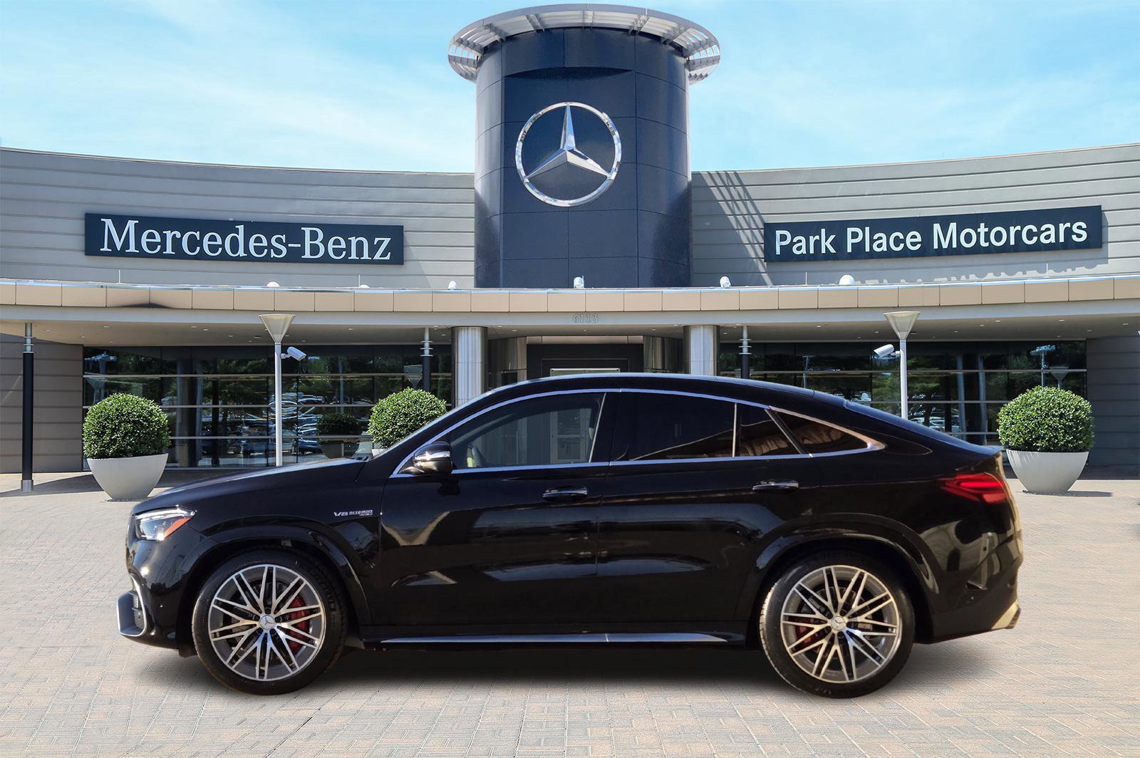 New 2026 Mercedes-Benz GLE 63 AMG S image 3