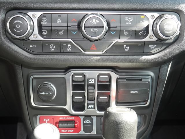 Used 2025 Jeep Wrangler Unlimited Sport AWD/4WD image 21