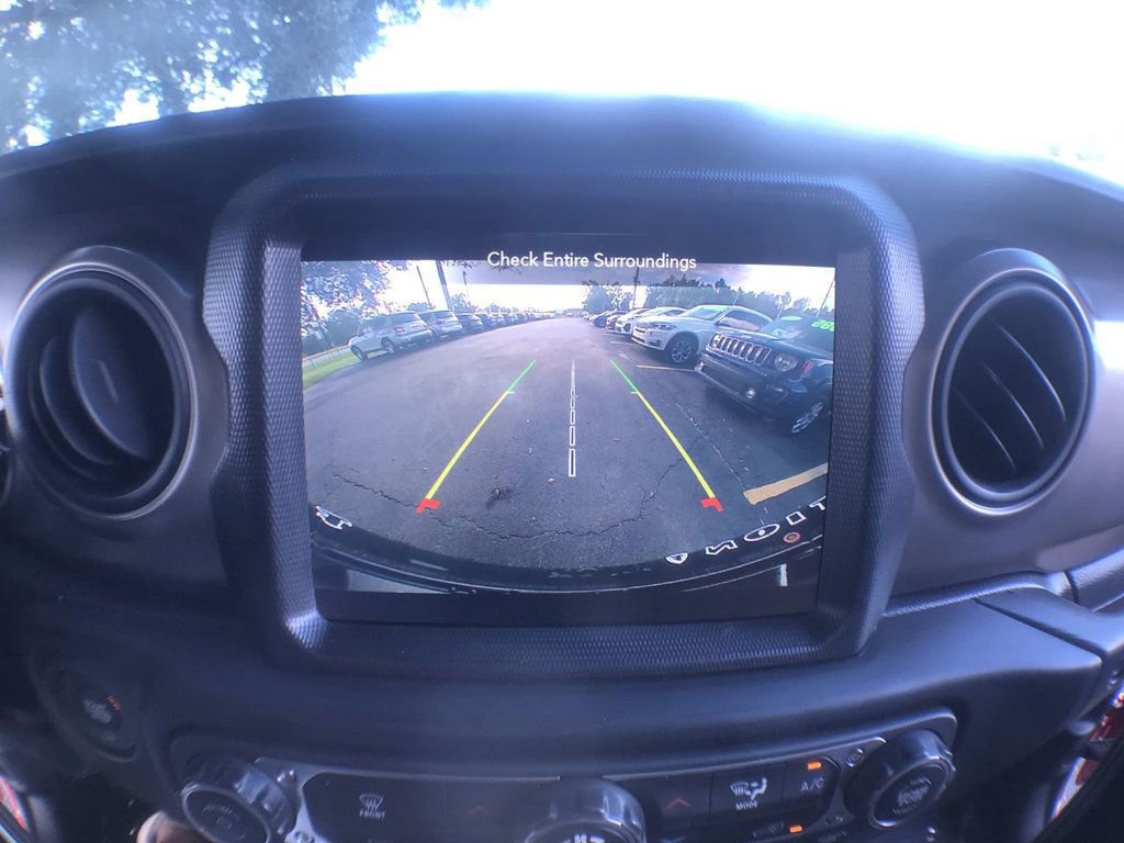 Used 2021 Jeep Wrangler Sport image 18