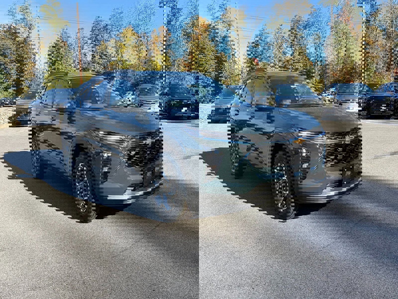 New 2025 Chevrolet Trax LT w/ Driver Confidence Package