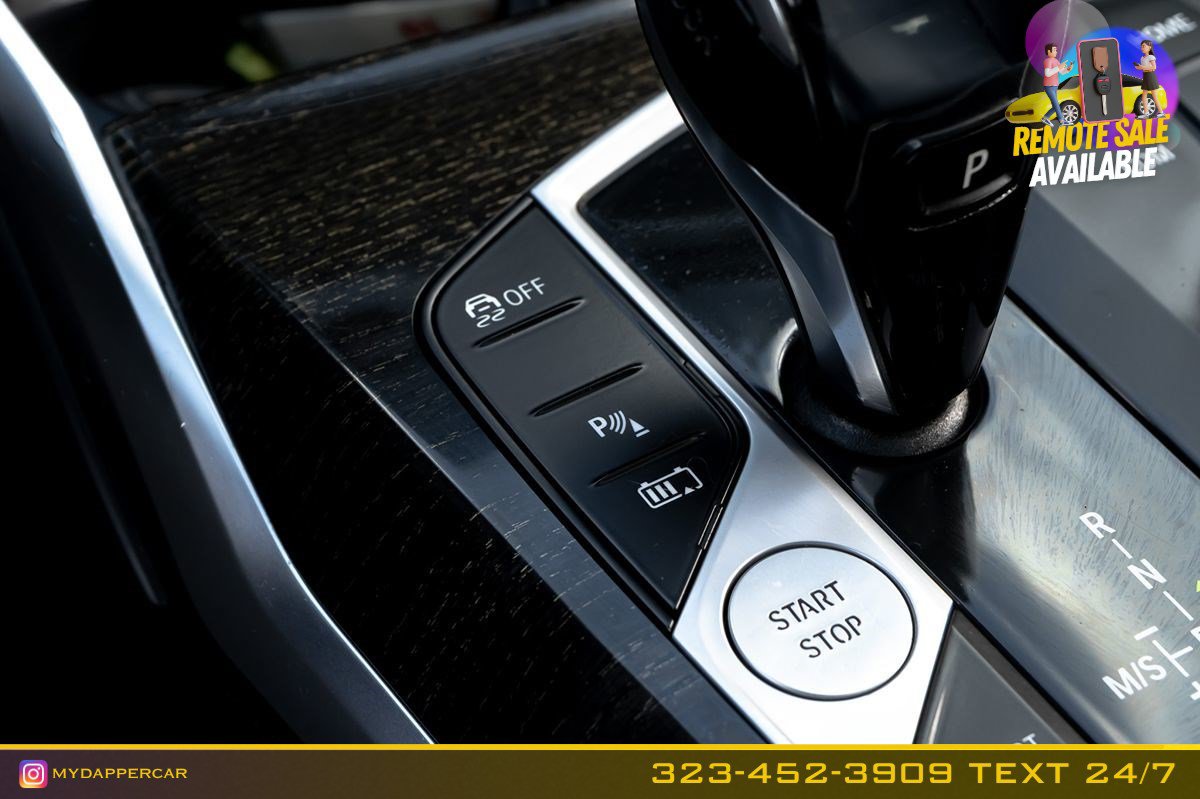Used 2021 BMW 330e w/ M Sport Package RWD image 31