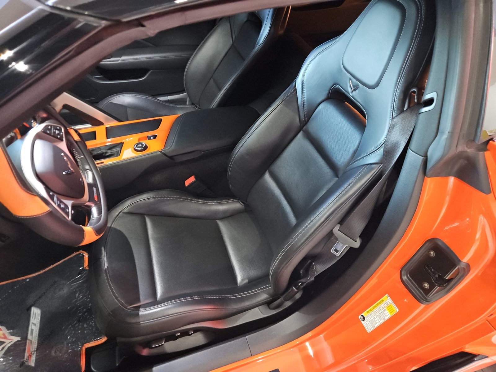 Used 2019 Chevrolet Corvette Z06 RWD image 9