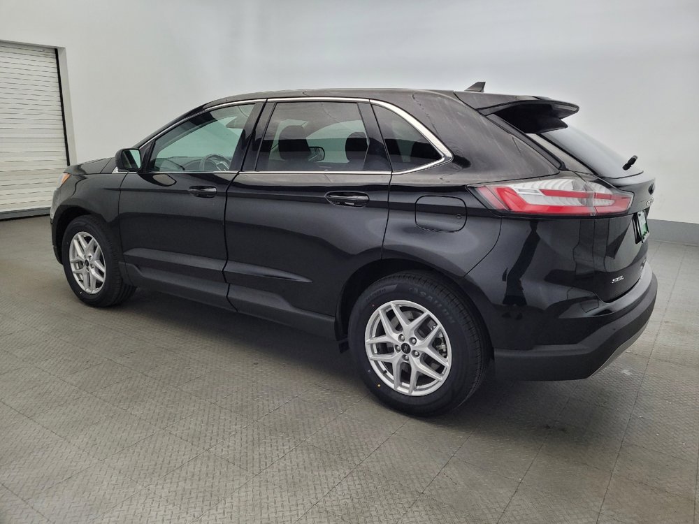 Used 2024 Ford Edge SEL image 3