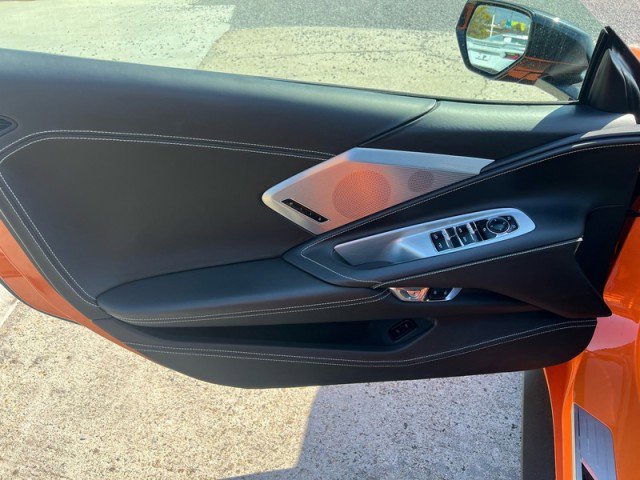 Used 2023 Chevrolet Corvette Stingray Premium Conv w/ Z51 Performance Package image 29