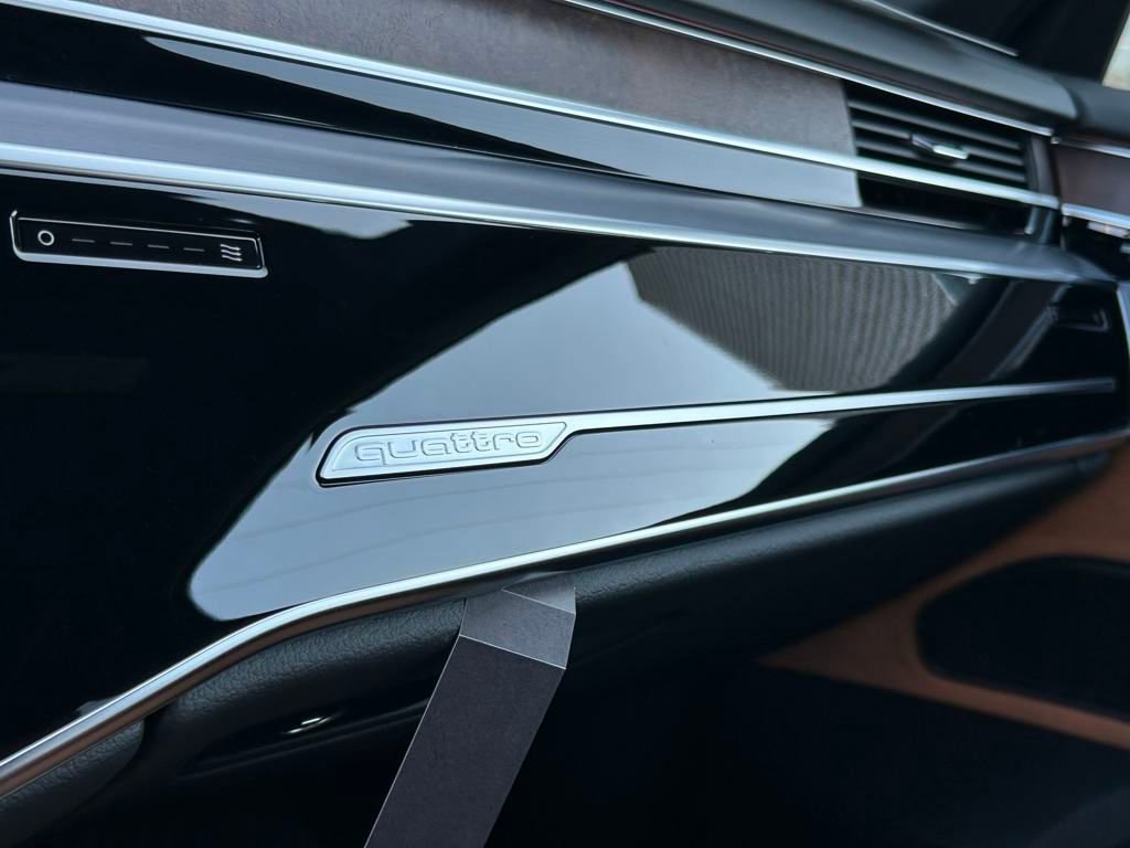 New 2025 Audi A8 L 3.0T image 27