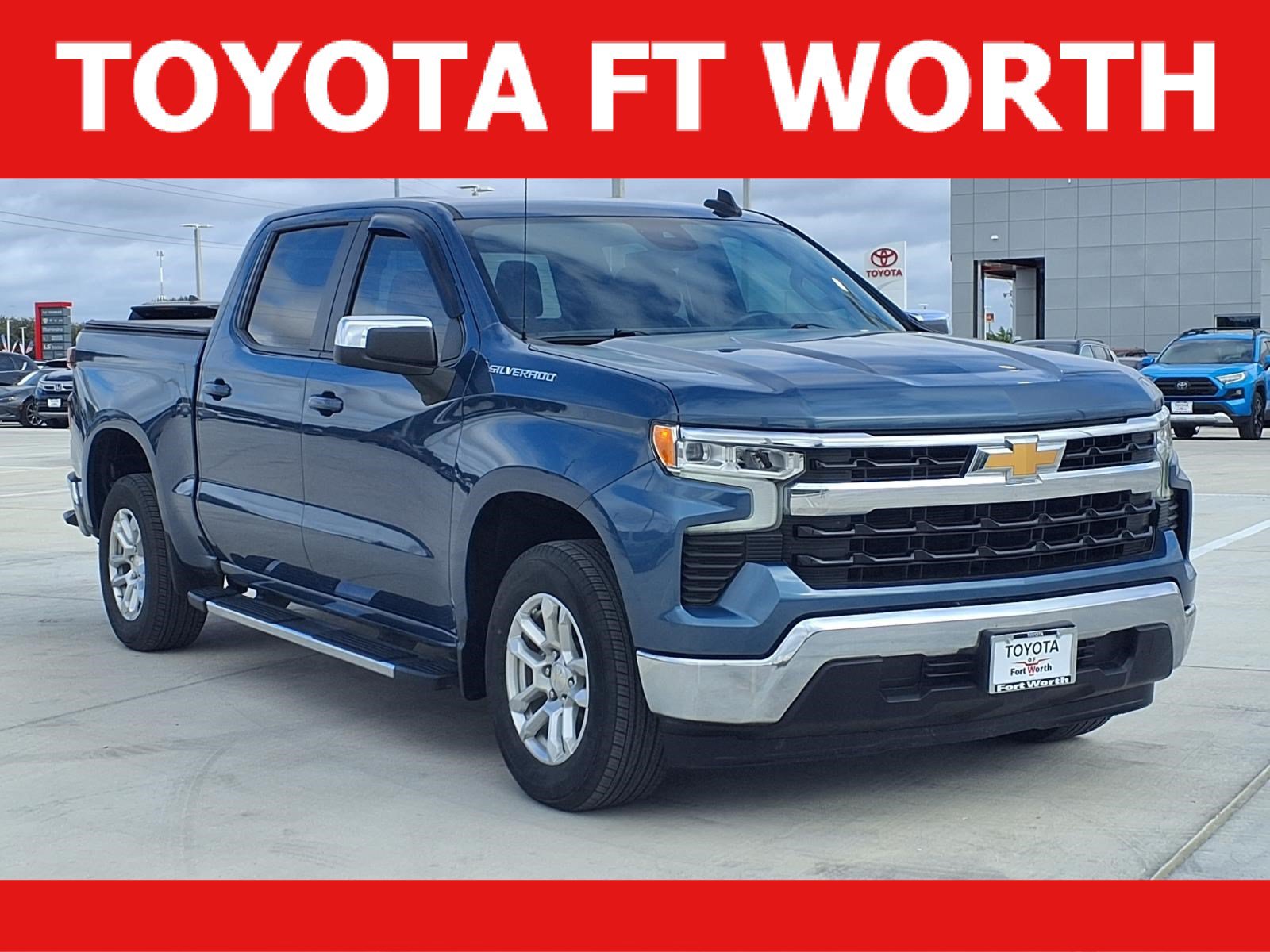 Used 2024 Chevrolet Silverado 1500 LT