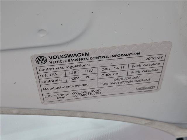 Used 2016 Volkswagen Beetle 1.8T S FWD image 22