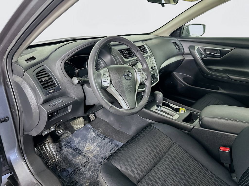 Used 2017 Nissan Altima 2.5 SV image 15