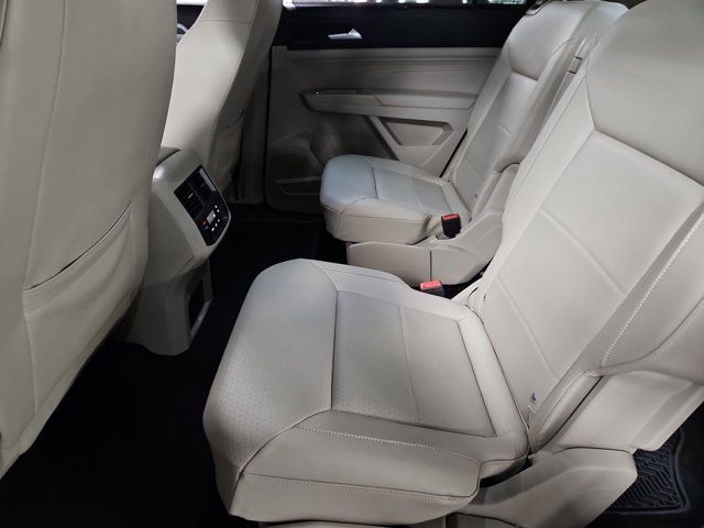 Used 2021 Volkswagen Atlas SEL R-Line FWD image 20